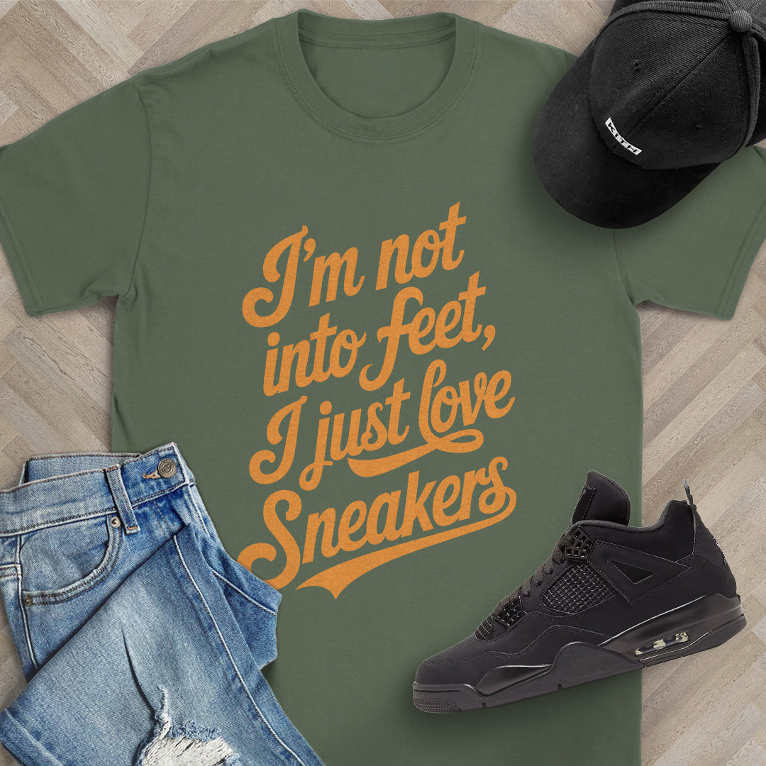 I'm not into Feet Script T-Shirt